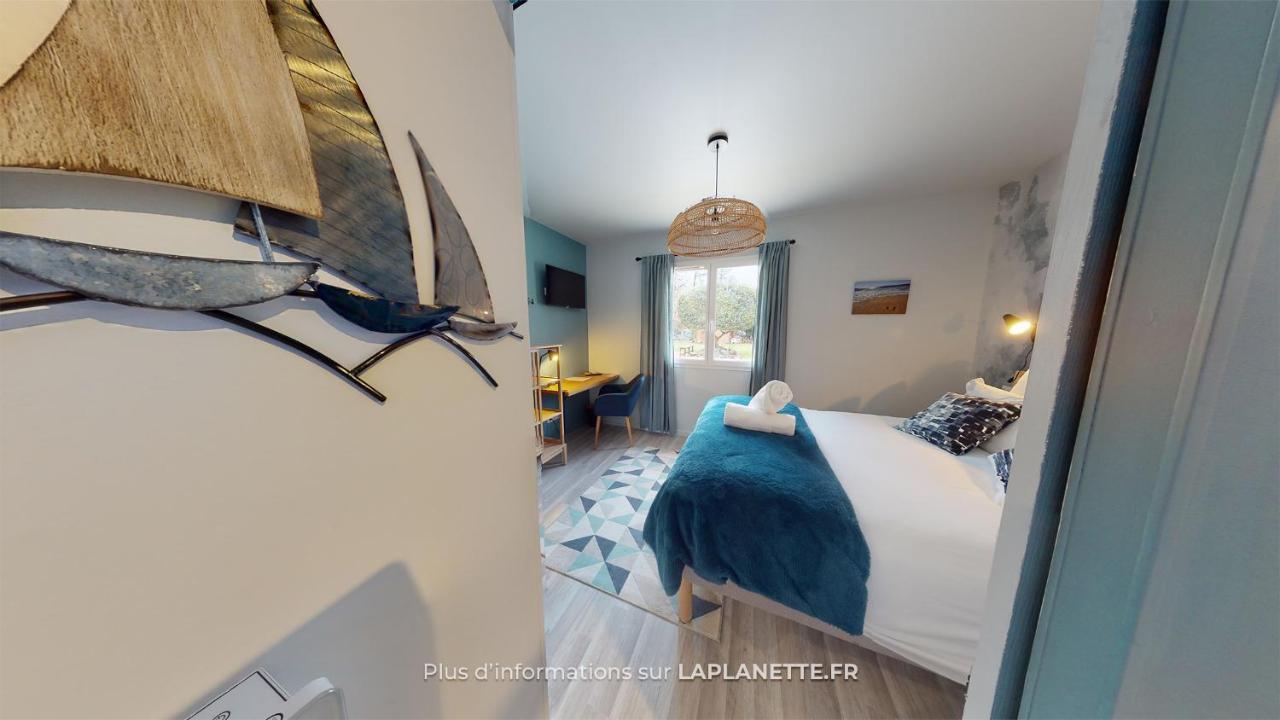 オッソンヌ La Planette Bed & Breakfast エクステリア 写真