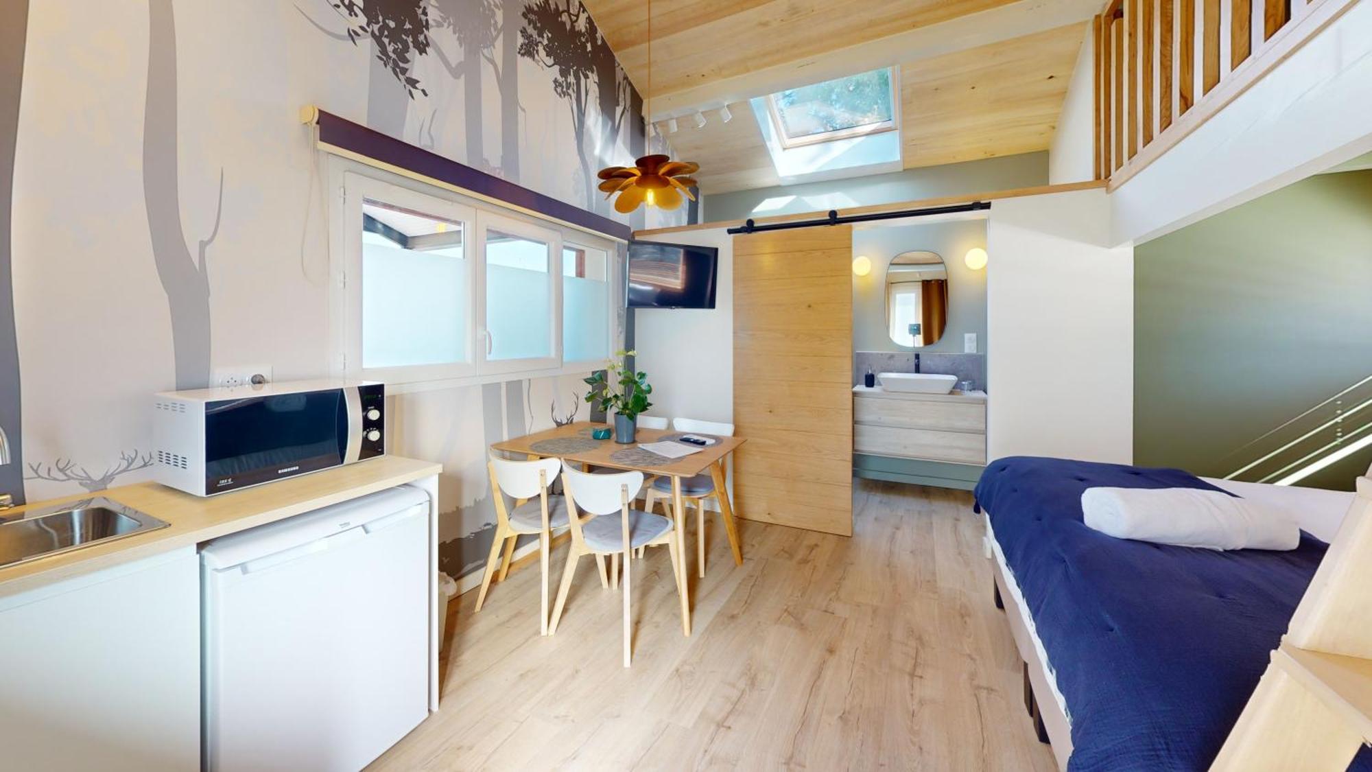 オッソンヌ La Planette Bed & Breakfast エクステリア 写真